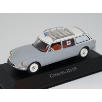 1:43 Citroen ID19 Ambulans