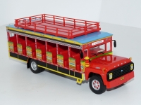 1:43 Ford F-600 Columbia (1990)
