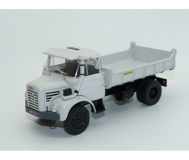 1:43 Berliet L62 M3 (1966)