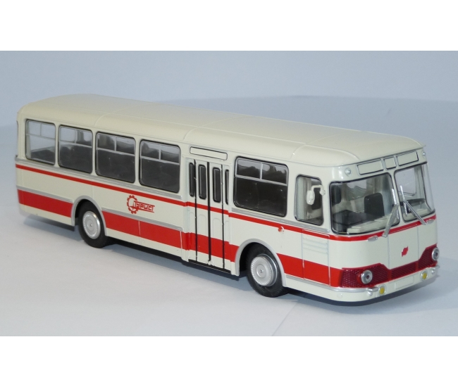 1:43 Liaz 677B Autobus (1981)