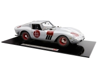 1:18 Ferrari 250 GTO CMC 30th Anniversary