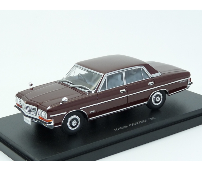 1:43 Nissan President 252 (1978)