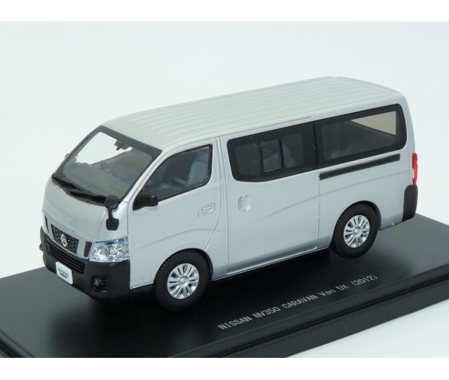 1:43 Nissan NV350 Caravan Van DX (2012)