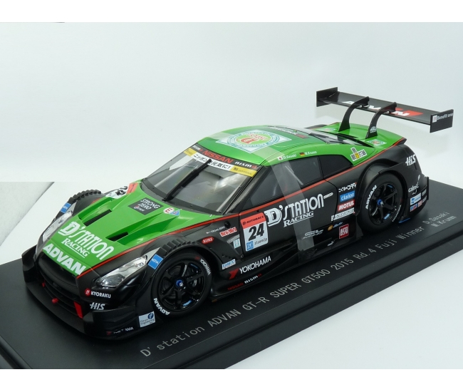 1:18 Nissan GT-R #24 Fuji Winner SUPER GT500 2015