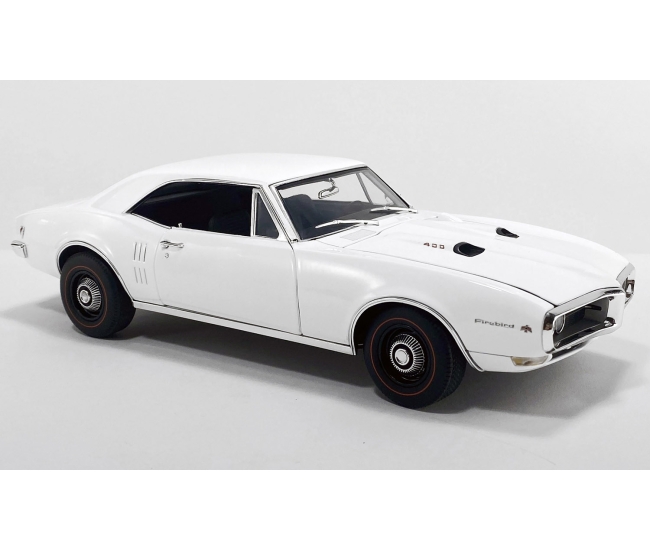 1:18 Pontiac Firebird (1968)