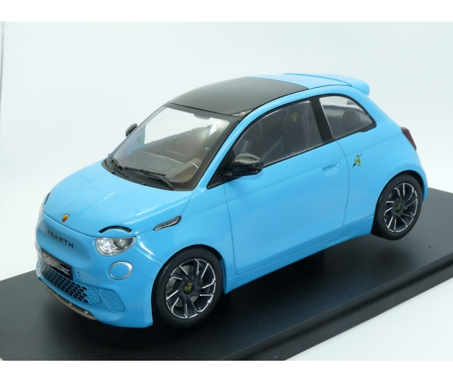 1:18 Fiat 500e Abarth (2024)