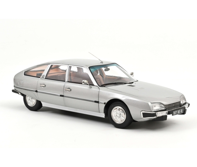1:18 Citroen CX 2200 Pallas (1976)
