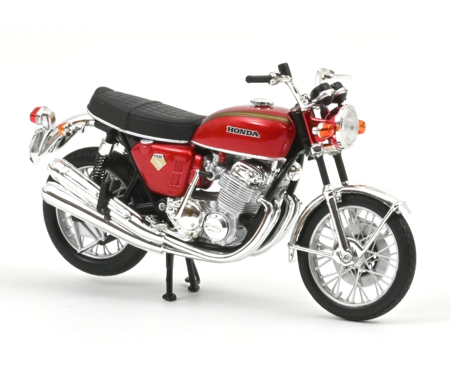 1:18 Honda CB (1969)
