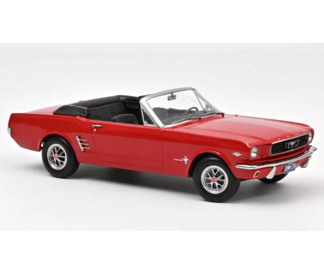 1:18 Ford Mustang Convertible (1966)