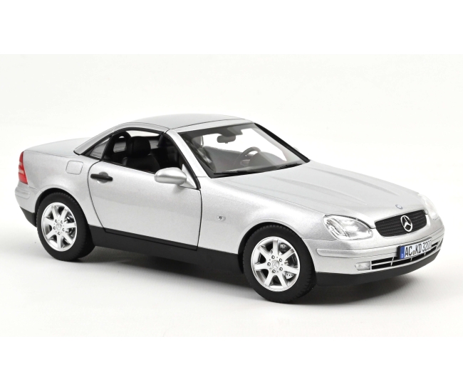 1:18 Mercedes SLK (1996)