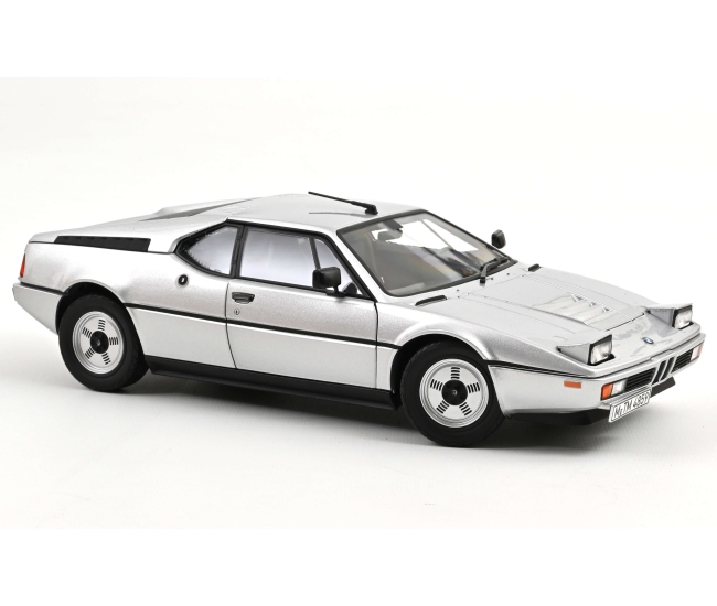 1:18 BMW M1 (1980)