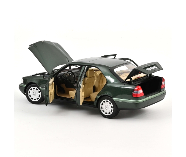 1:18 Mercedes C Class W202 (1993)