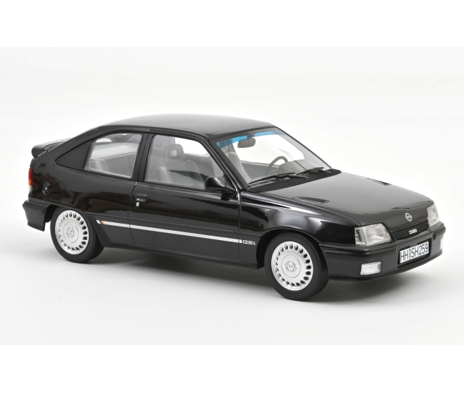 1:18 Opel Kadett GSi  Helmut Schmidt (1991)