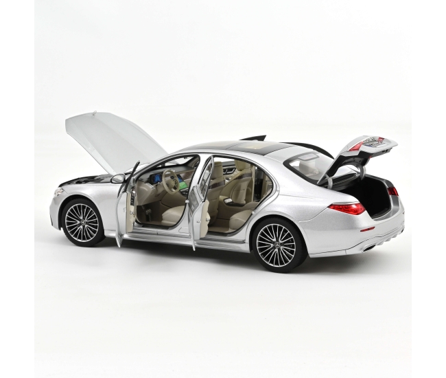 1:18 Mercedes S Class W223 AMG Line (2021)