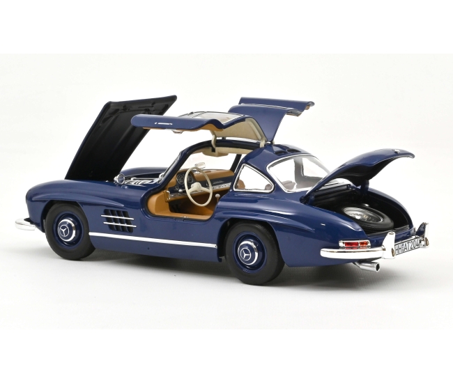 1:18 Mercedes 300SL Gullwing (1954)