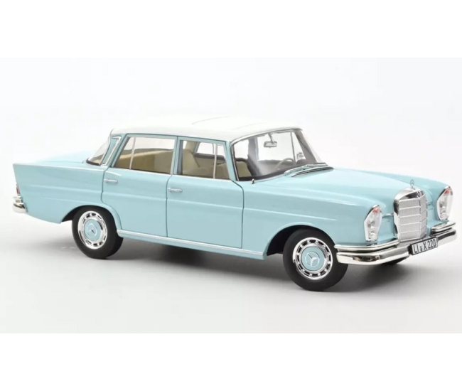 1:18 Mercedes 220 S W111 (1965 )