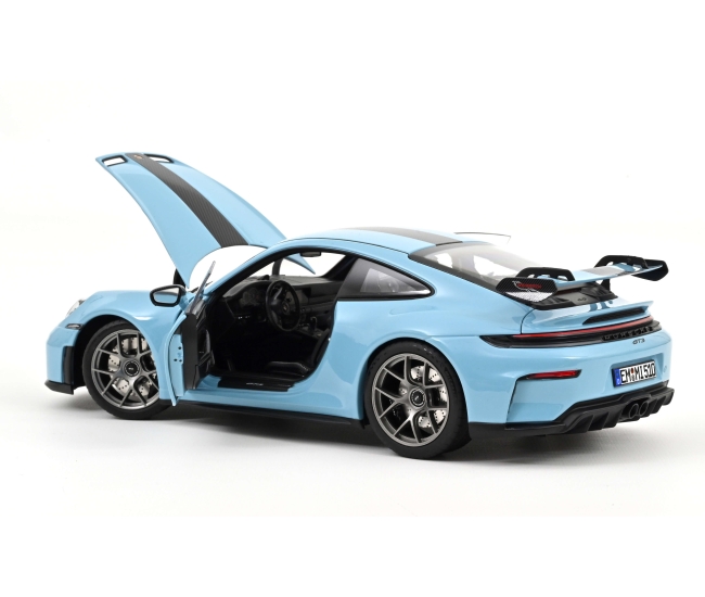 1:18 Porsche 911 GT3 Weissach Pack (2025)