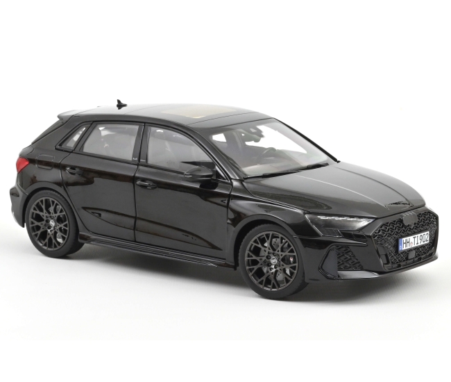 1:18 Audi RS3 (2025)