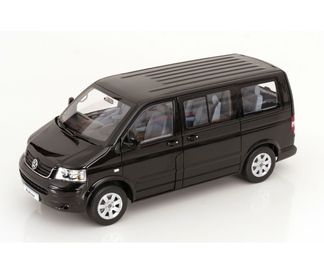 1:18 VW T5 Multivan (2003)