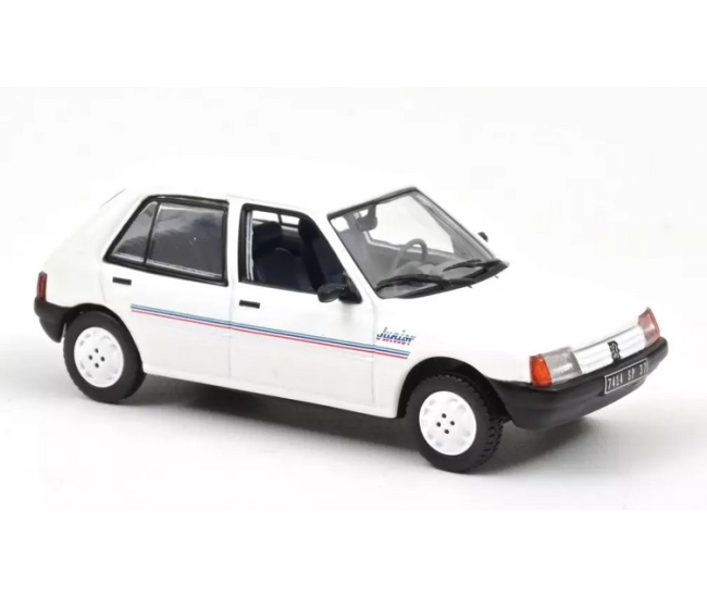 1:43 Peugeot 205 Junior (1988)