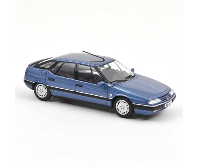 1:43 Citroen XM (1995)