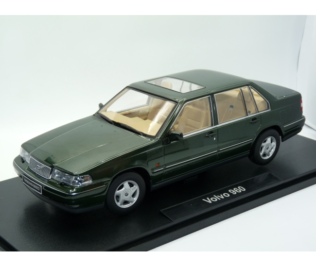 1:18 Volvo 960 (1996)