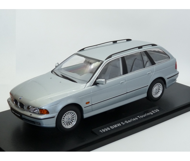 1:18 BMW 5 Series Touring E39 (1998)