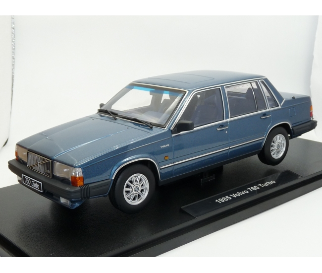 1:18 Volvo 760 (1985)