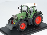 1:43 Fendt 820 Vario Tractor (2007)