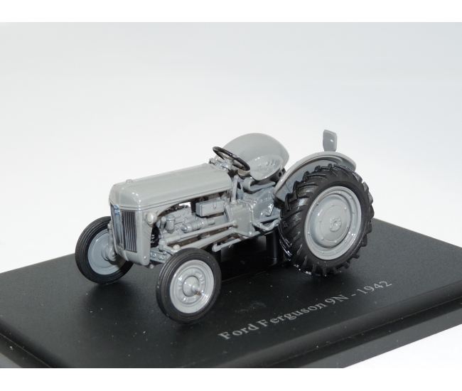 1:43 Ford Ferguson 9N Tractor (1942)