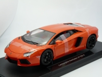 1:18 Lamborghini Aventador LP700-4 (2011)