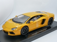 1:18 Lamborghini Aventador LP700-4 (2011)