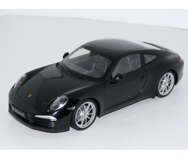 1:18 Porsche 911 (991) Carrera S Coupe (2012)