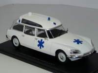 1:24 Citroen DS20 Break Ambulance (1974)