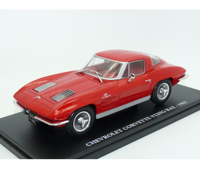 1:24 Chevrolet Corvette C2 Stingray (1963)