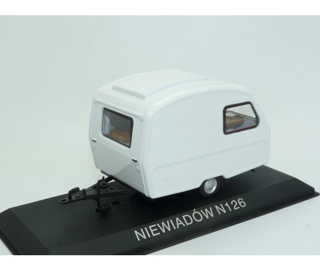 1:43 Przyczepa Niewiadów N126