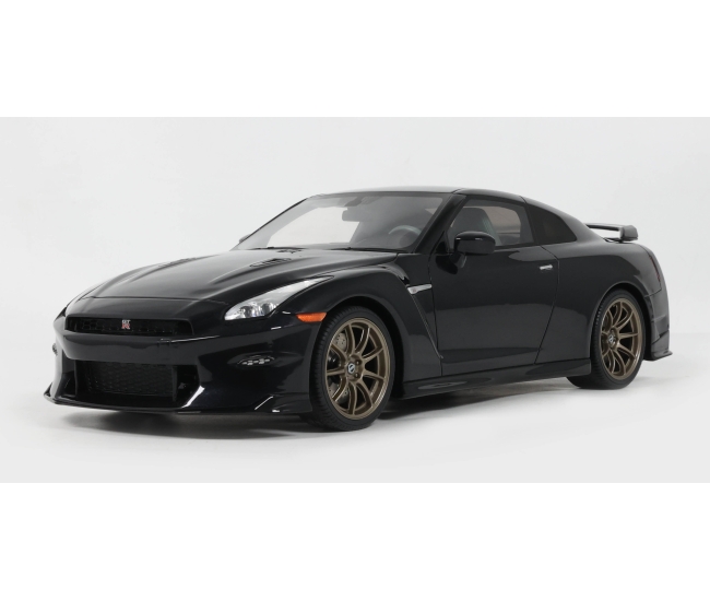 1:18 Nissan GT-R Takumi Edition (2024)
