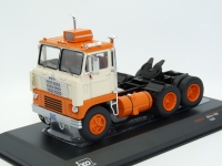 1:43 White 7400 (1960)