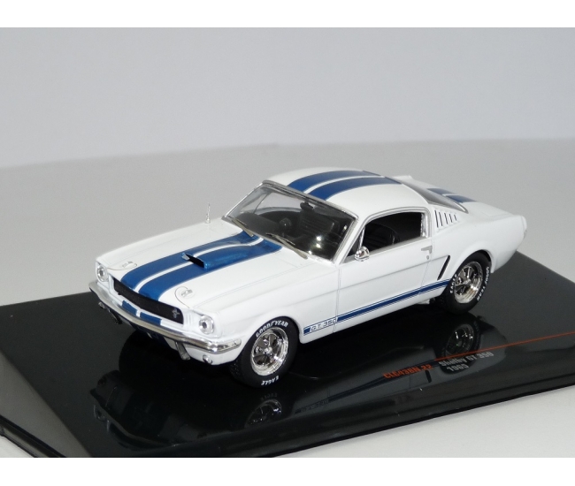 1:43 Ford Mustang Shelby GT350