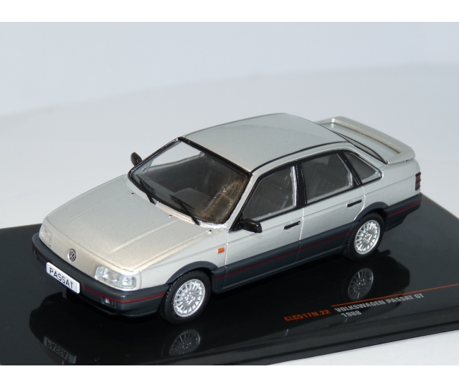 1:43 VW Passat GT (1988)