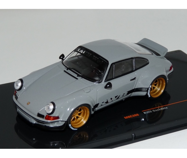 1:43 Porsche 911 930 RWB