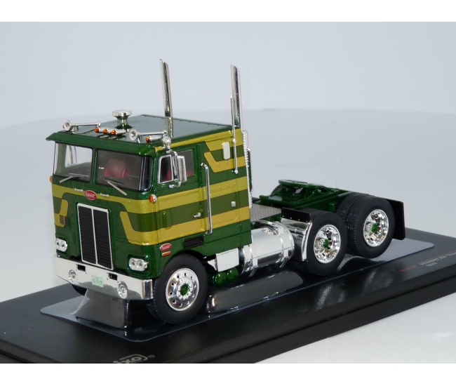 1:43 Peterbilt T 352 Pacemaker (1979)