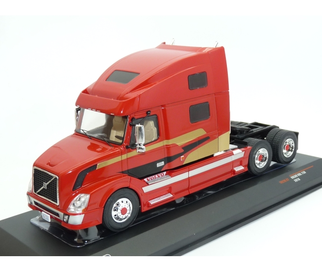 1:43 Volvo VNL 730 (2010)