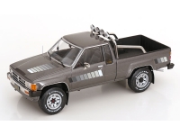 1:18 Toyota Hilux Xtra Cab 4x4 (1985)