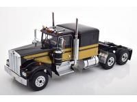 1:18 Kenworth W900 (1970)