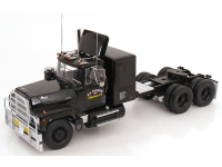 1:18 Mack RL 700L "Rubber Duck" (1974)