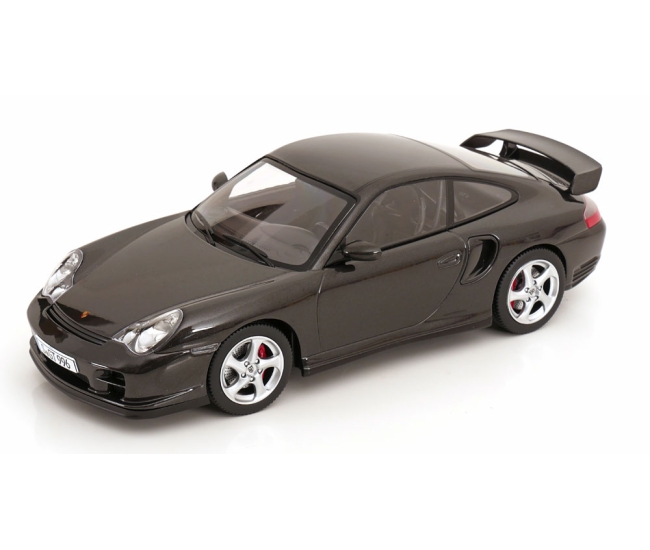 1:18 Porsche 911 (996) GT2 (2001)