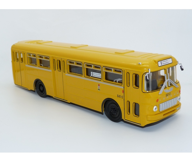 1:43 Ikarus 556 BVB Berlin (1965)