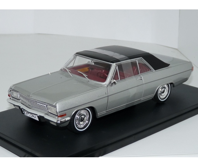 1:24 Opel Diplomat A V8 Coupe (1965)