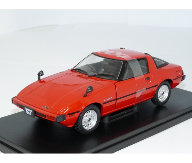 1:24 Mazda RX-7 (1980)